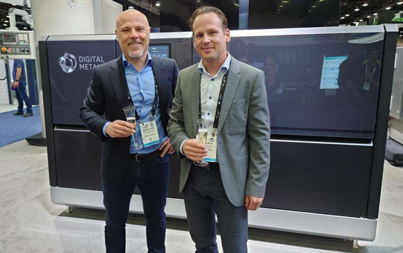 Digital Metal’s Christian Lönne, CEO, (left) and Hans Kimblad, Technical Director, at the launch of the new DMP/PRO (Image: Metal AM magazine)