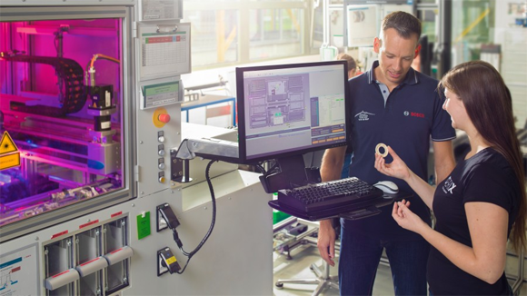 Quality monitoring during the ceramic 3D printing production process (Courtesy Bosch)