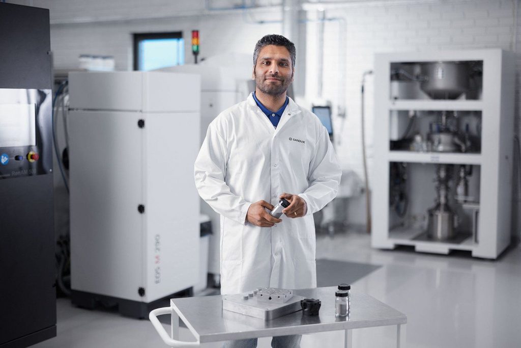 Faraz Deirmina, Principal Metallurgist in metal powders Sandvik, demonstrating recently launched Osprey HWTS 50 metal powder (Courtesy Sandvik)
