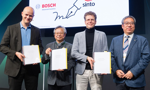 From left to right: Georg Stellmann, CCO Bosch Business Innovations GmbH, Atsushi Nagai President of Sintokogio, Axel Deniz, CEO Bosch Business Innovations GmbH, and Takeshi Hirayama, Managing Director Sinto Europe GmbH (Courtesy Bosch Advanced Ceramics)