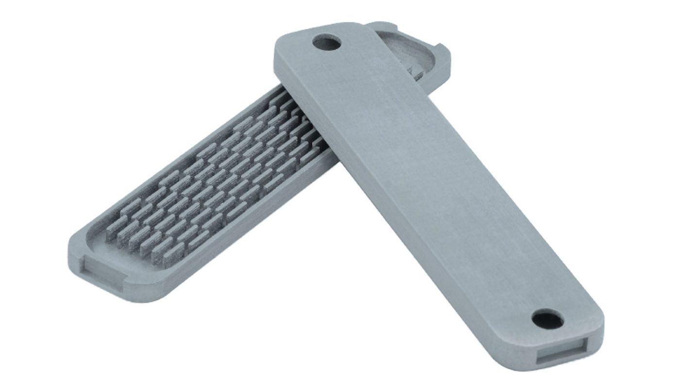 Fig. 8 Titanium heat exchanger, 60 x 13 x 3 mm (L x W x H) (Courtesy Fraunhofer IFAM Dresden)